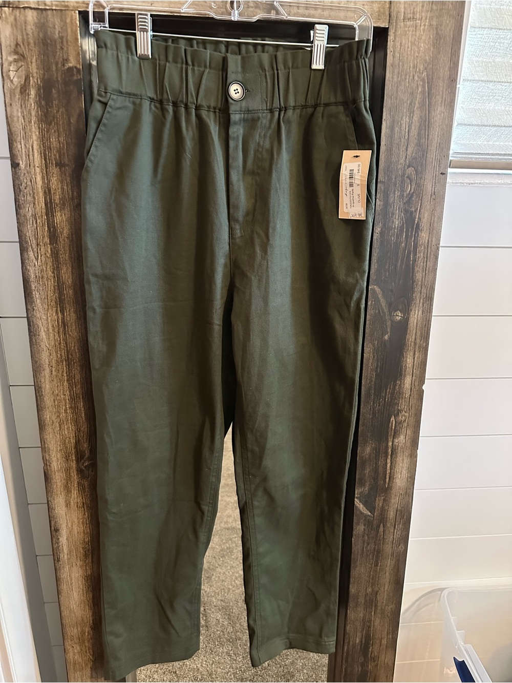 Tea N Rose Los Angeles Olive Paperbag Waist Utility Pants Women’s Small NWT